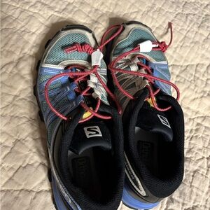 Salomon Women's Blue and Red Sneakers